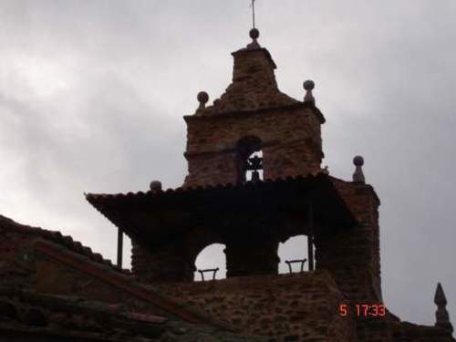 Restauración de la espadaña de la Iglesia de Moratones de Vidriales (Zamora)